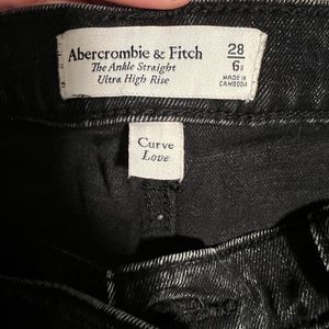 Size 28 curve love abercrombie and Fitch jeans